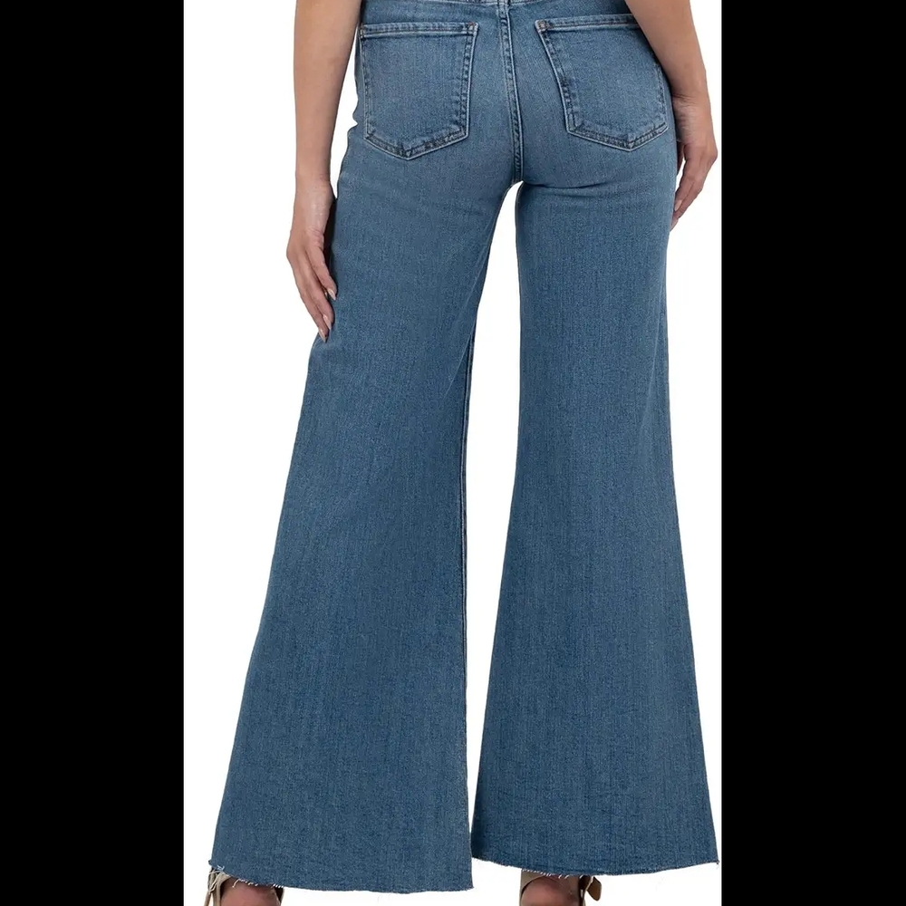 Kut from the Kloth High-Rise Wide Leg Jeans in Medium Blue Denim - Picture 3 of 7